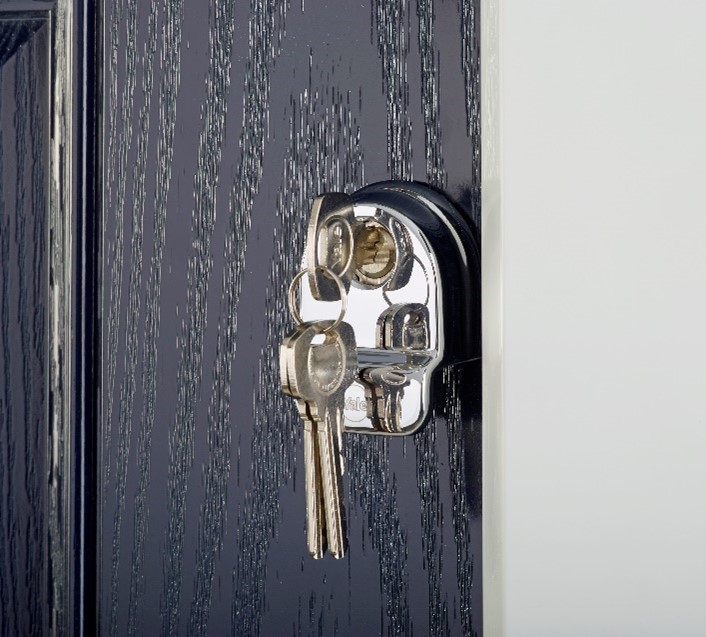 Lock cylinder with key